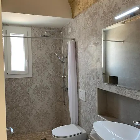 Pescoluse Vila *